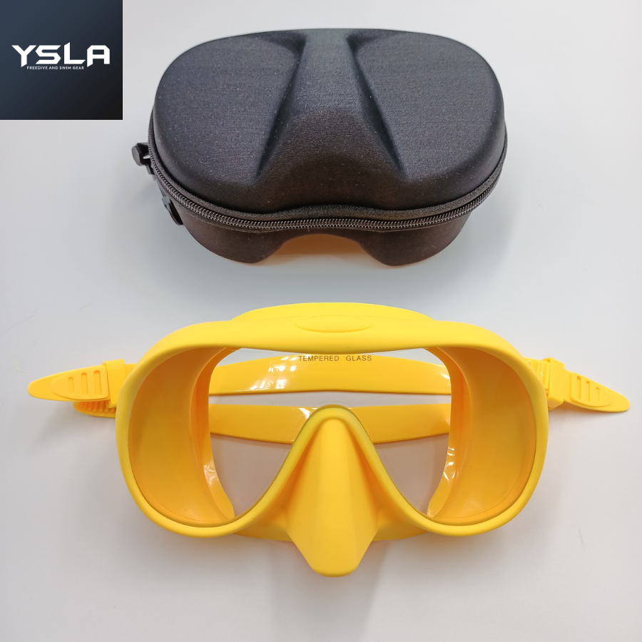 Frameless Tempered Glass Freediving Mask for Inventory Purposes